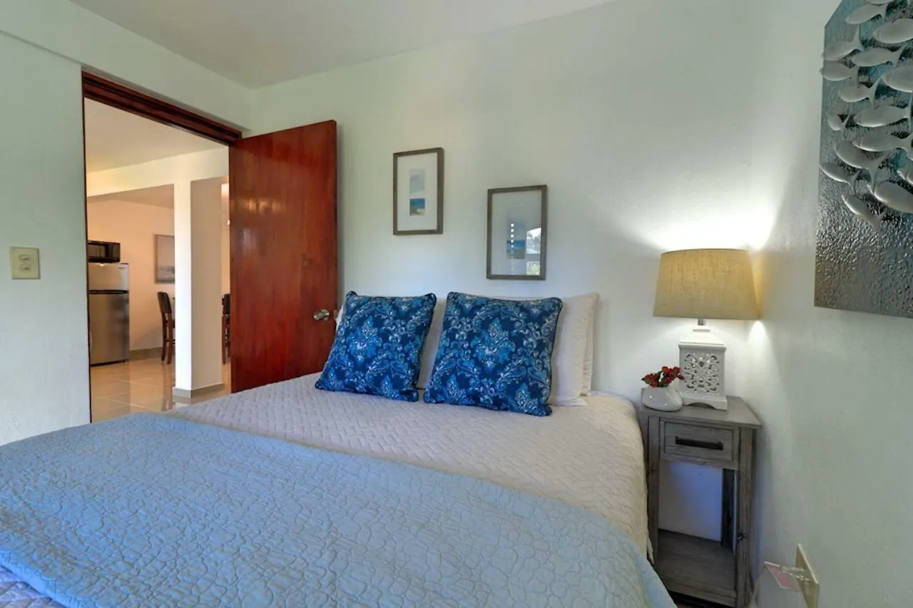 Placid Suites San Juan Aparthotel